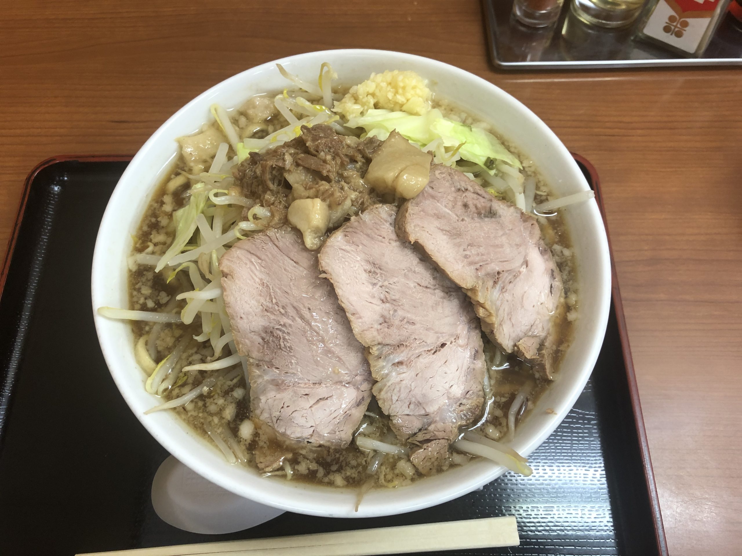 肉煮干中華そば 鈴木ラーメン店 相模大野 煮干しラーメンの中にある二郎系インスパイアmax